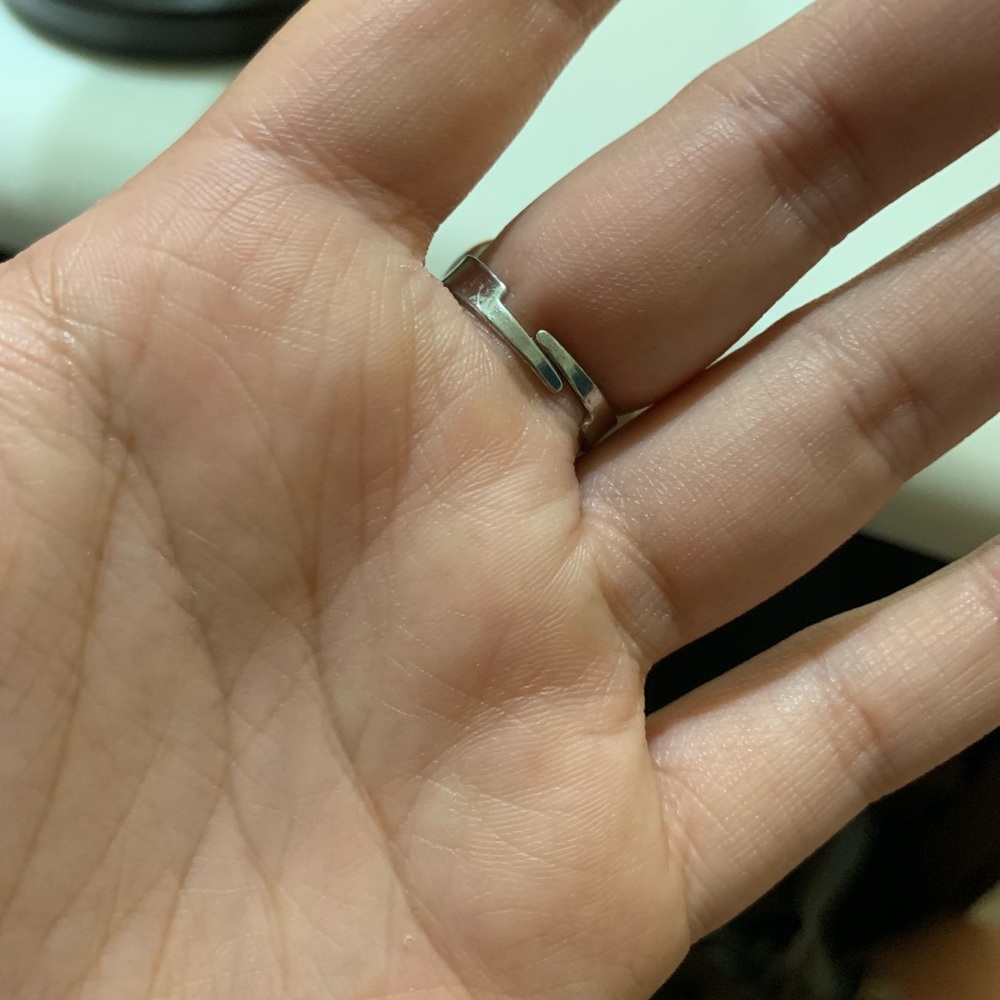 Heart-shaped Rhinestone Ring - Picture 5 of 5